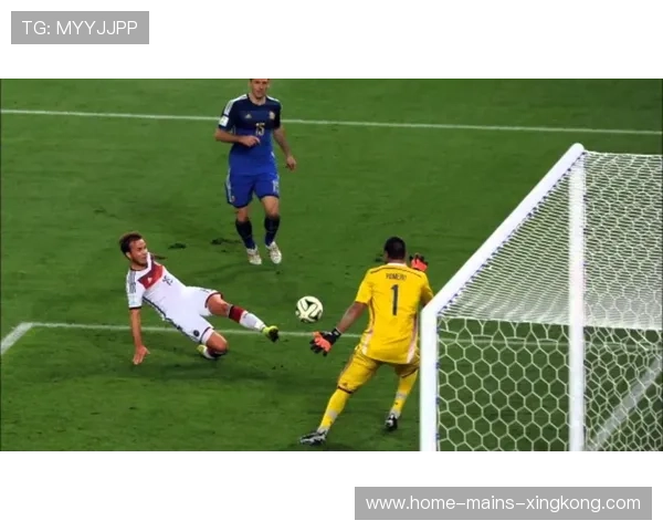 世界杯哈兰德低平抽射洞穿球网晋级在握