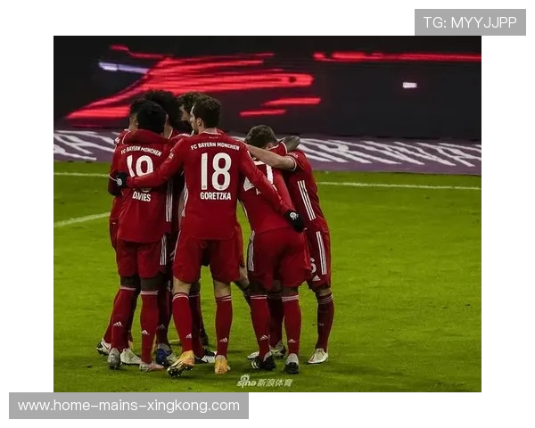 莱万拍马赶到送出精妙分球，拜仁上演华丽配合